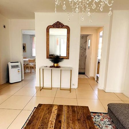 Appartement 3 Chambres + Parking A Lyon 7 Esterno foto