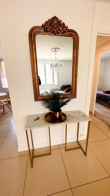 Appartement 3 Chambres + Parking A Lyon 7 Esterno foto
